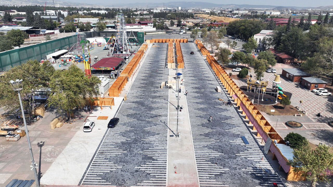 Kahramanmaraş Uluslararası Ağustos Fuarı Cuma Günü Başlıyor! (7)