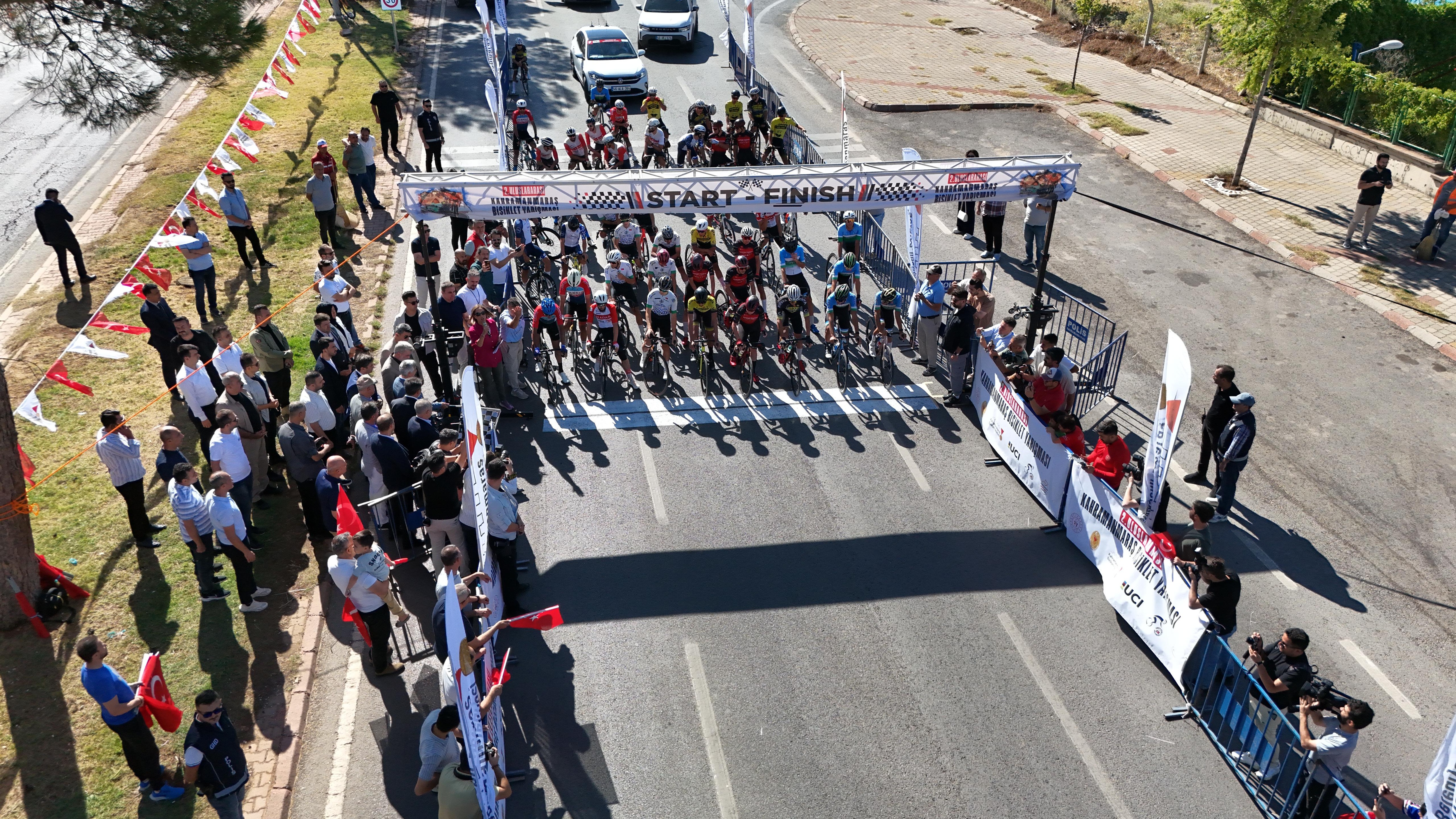Kahramanmaraş'ta 7 Ülkenin Katıldığı Bisiklet Yarışı Start Aldı (1)