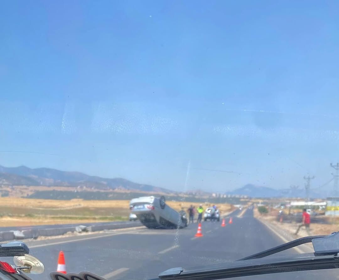 Kahramanmaraş’ta Andırın Yolunda Araç Kazası Güvenlik Önlemi (2)