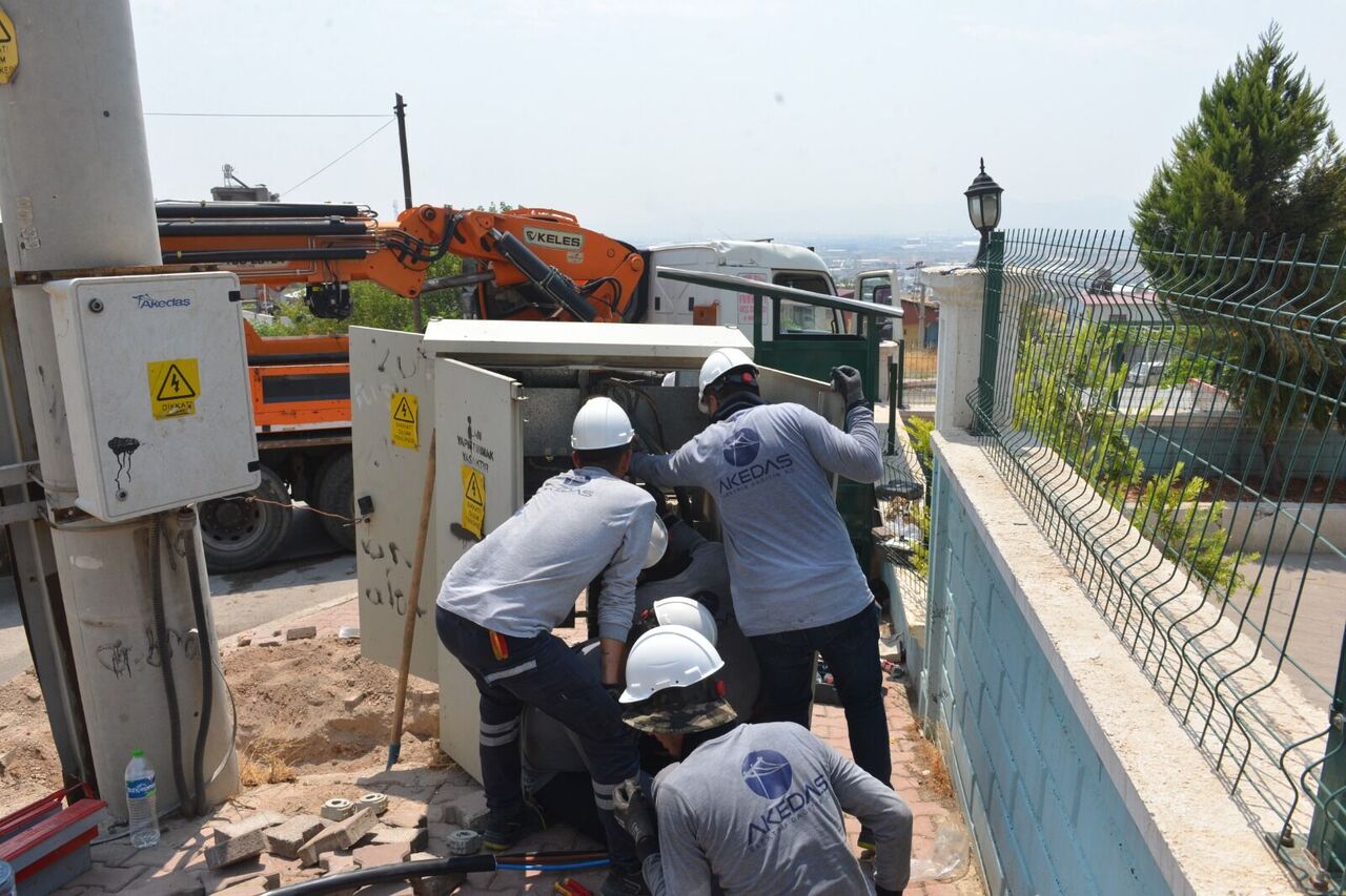 Kahramanmaraş'ta Aşırı Sıcaklar Yangın, Susuzluk Ve Enerji Hattına Zarar Verdi (4)