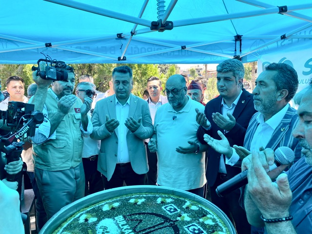 Kahramanmaraş’ta Aşure Bereketi İtfaiye Parkı’nda (3)