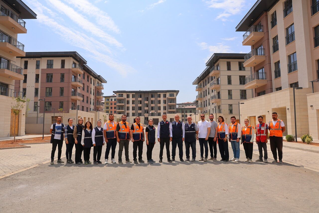 Kahramanmaraş'ta Deprem Konutları Yükseliyor, Şehir Merkezi Yeniden Ayağa Kalkıyor (9)