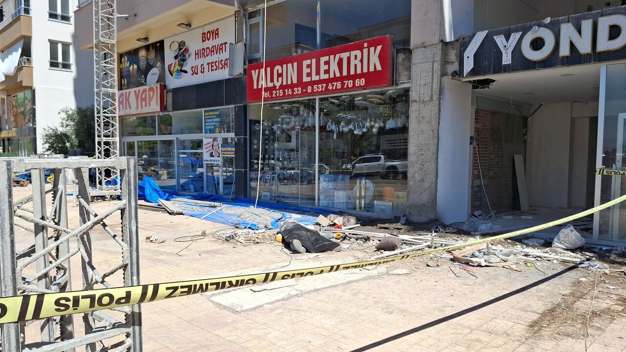 Kahramanmaraş’ta İskele Çöktü 2 İşçi Hayatını Kaybetti, 1 İşçi Ağır Yaralı (2)