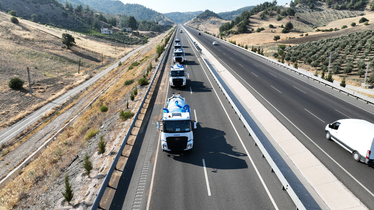 Kahramanmaraş'ta Kaski̇ Filosuna 16 Yeni Araç Katıldı (1)