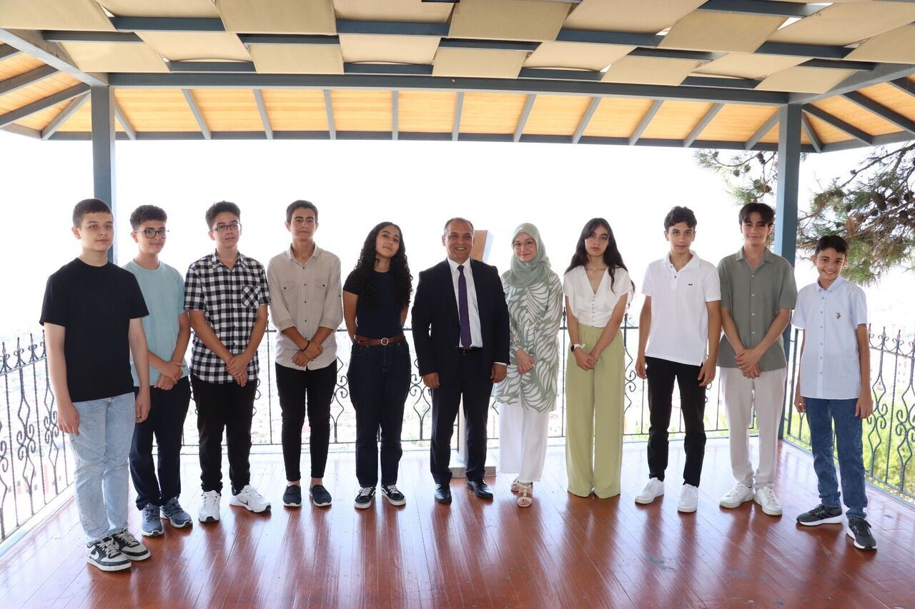 Kahramanmaraş’ta Lgs Şampiyonlarına Şairler Tepesi’nde Gurur Töreni (4)