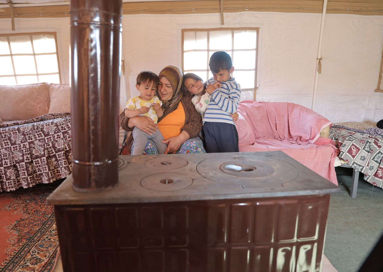 Kahramanmaraş'ta Şehir Yanarken Dağda Soba Yakıyorlar (1)