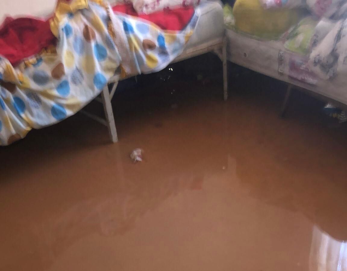 Kahramanmaraş'ta Skandal Kaçak Sondaj Şebeke Borusunu Patlattı, Evleri Su Bastı! (1)