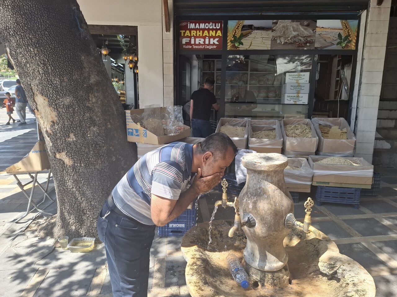 Kahramanmaraş’ta Termometre 46 Dereceyi Gördü, Hissedilen Sıcaklık 50’Yi Aştı (4)