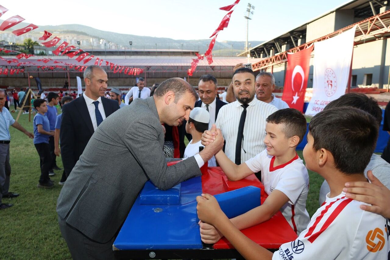 Kahramanmaraş'ta Ücretsiz Yaz Spor Okulları Başladı (8)