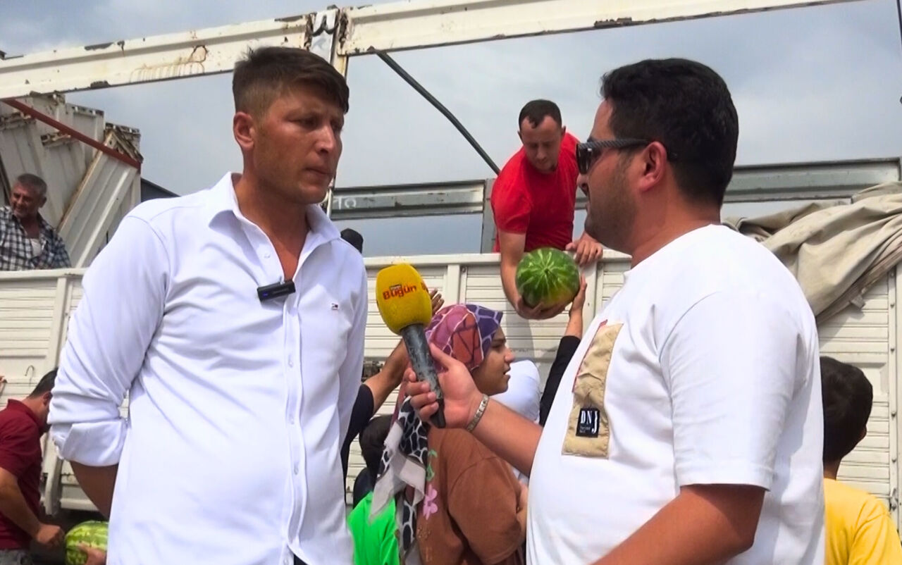 Kahramanmaraş'ta Üretici 25 Ton Karpuzu Bedava Dağıttı (3)