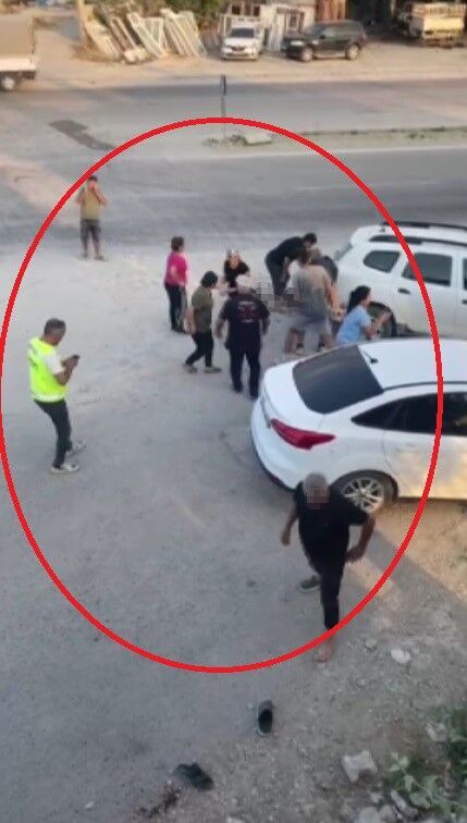 Kaza Sonrası Çıkan Kavgada 1 Kişi Öldü, 3 Kişi Yaralandı Korku Dolu Anlar Kamerada (6)