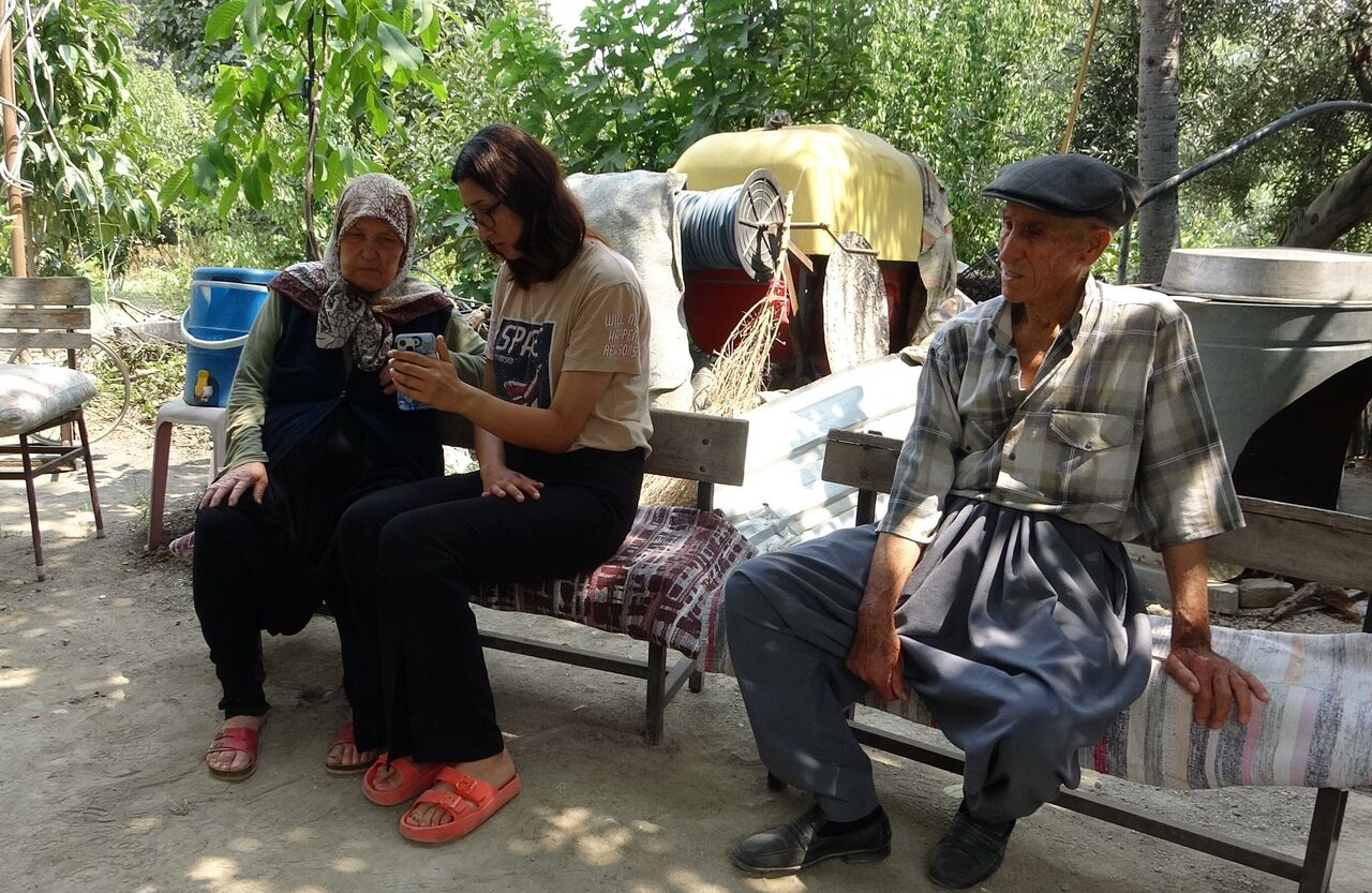 Mersin’de Sağlıkta Dijital Dönüşüm 81 Yaşındaki Zübeyde Nine Doktora Görüntülü Ulaştı (5)