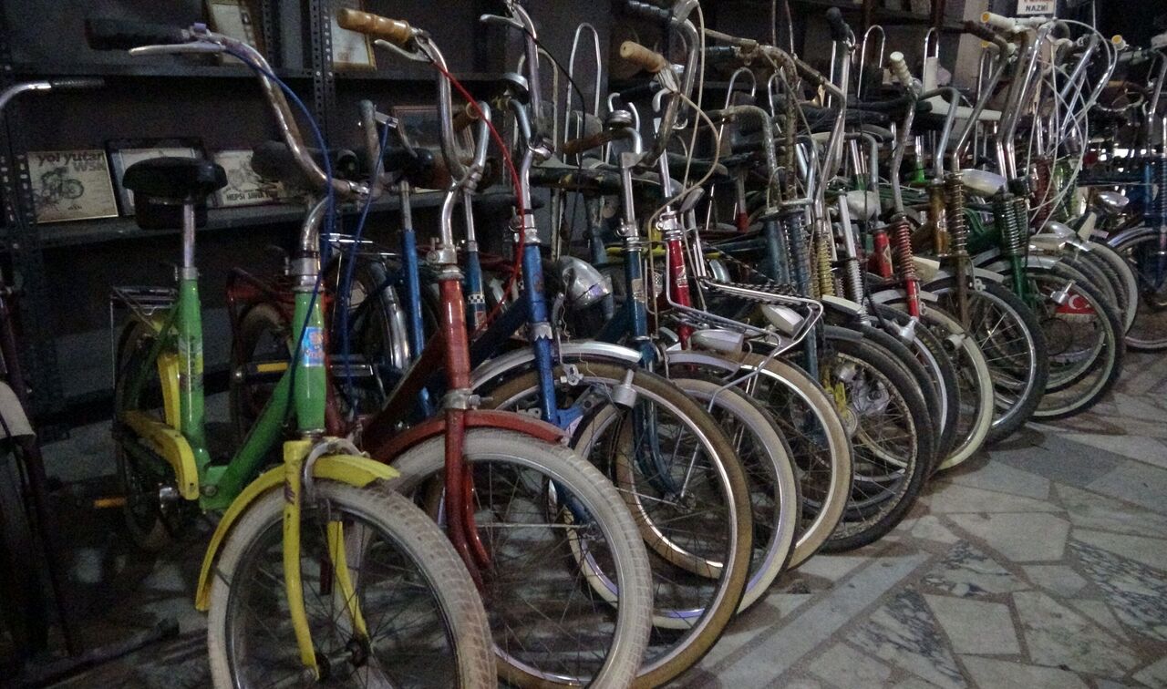 Mersinli İş İnsanı Oktay Dal’ın Nostalji Tutkusu 5 Bin Parçalık Koleksiyon Müze Oluyor (7)