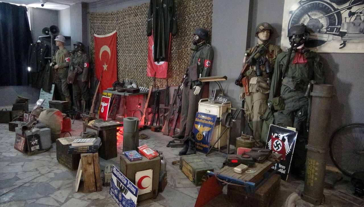 Mersinli İş İnsanı Oktay Dal’ın Nostalji Tutkusu 5 Bin Parçalık Koleksiyon Müze Oluyor (8)