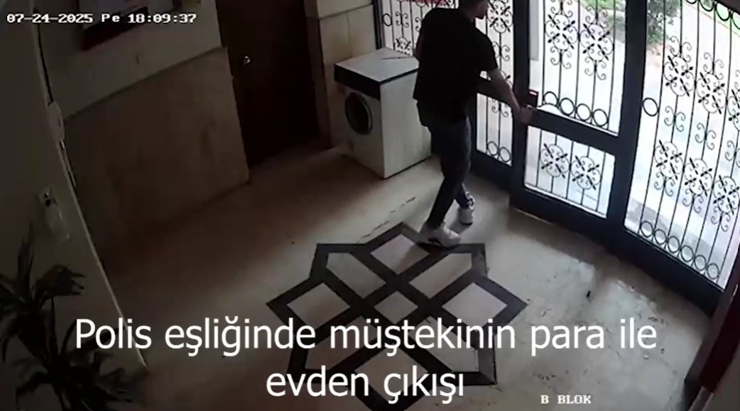 Mi̇t Görevlisi Kılığına Girip 10 Milyonluk Dolandırıcılık Yapacaktı, Suçüstü Yakalandı (4)