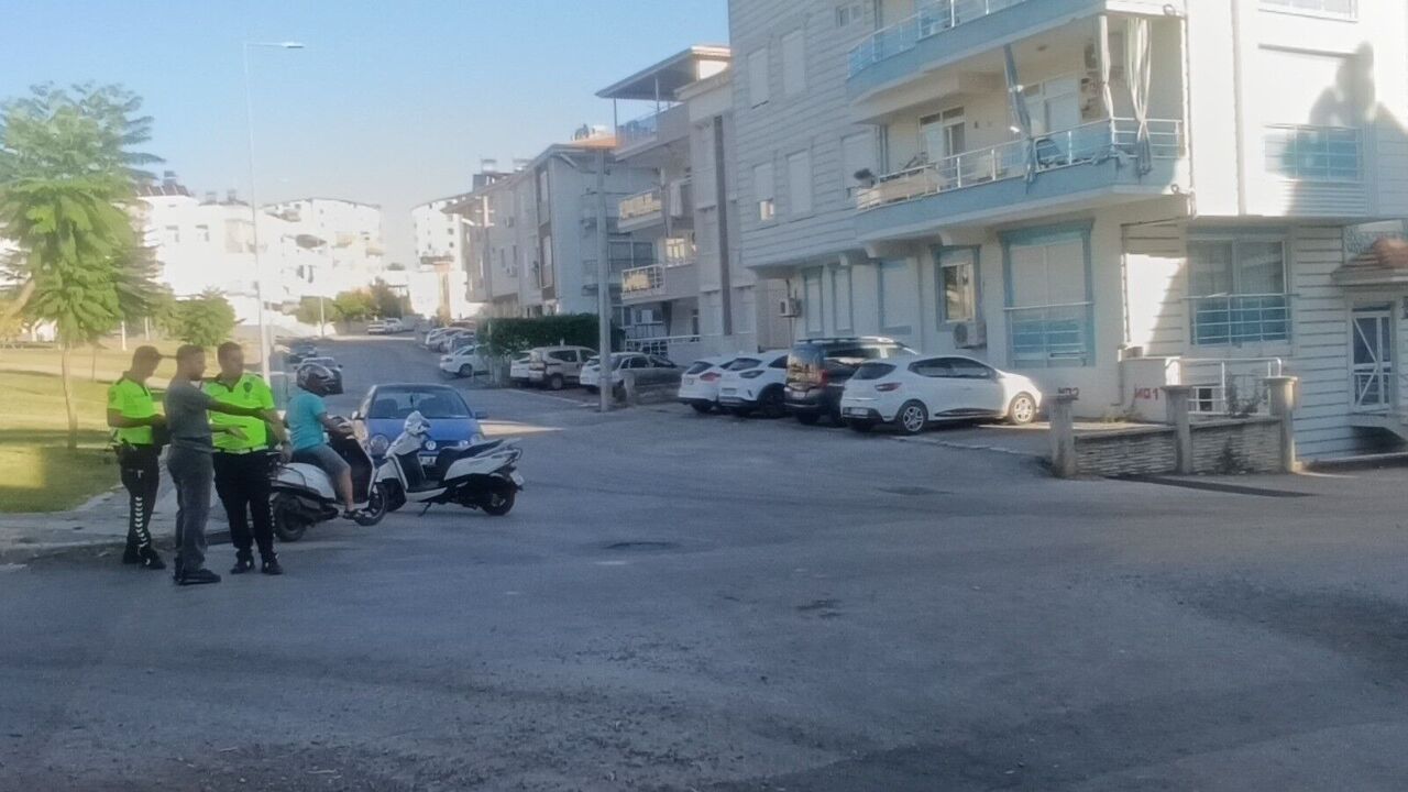 Motosikletle Kaza Yapıp Yaralandı, Polise 'Bisikletle Yaptım' Dedi (4)