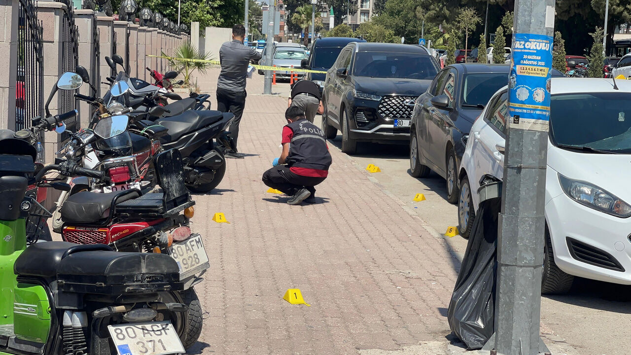 Osmaniye'de Çıkan Silahlı Çatışmada 2 Kişi Yaralandı (4)