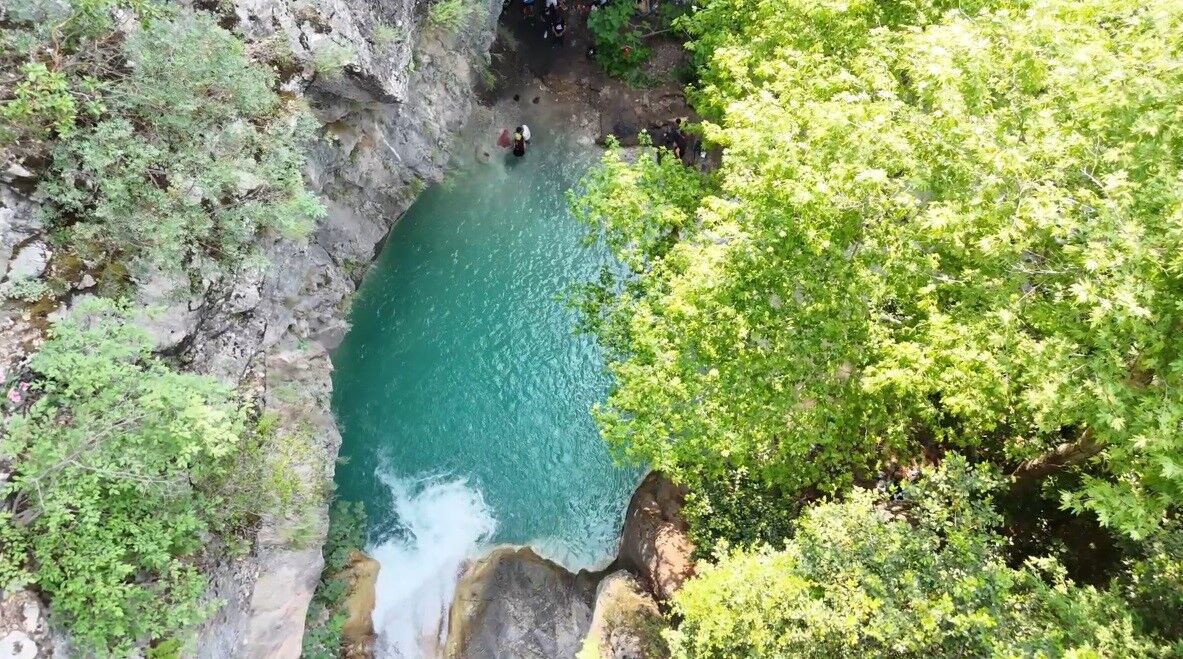 Osmaniye’nin Saklı Cenneti Sarısu Şelalesi Doğa Tutkunlarının Vazgeçilmez Rotası (5)