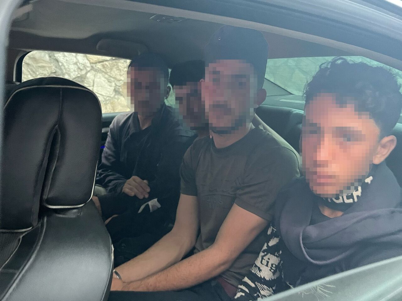 Otomobille Göçmen Kaçıran 3 Şahıs Tutuklandı (4)