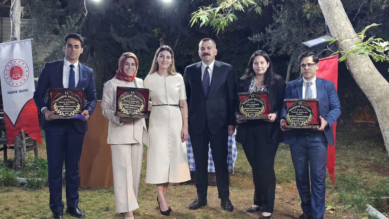 Pazarcık Adliyesi’nden Tayin Olan Hakim Ve Savcılara Vefa Programı Düzenlendi (1)