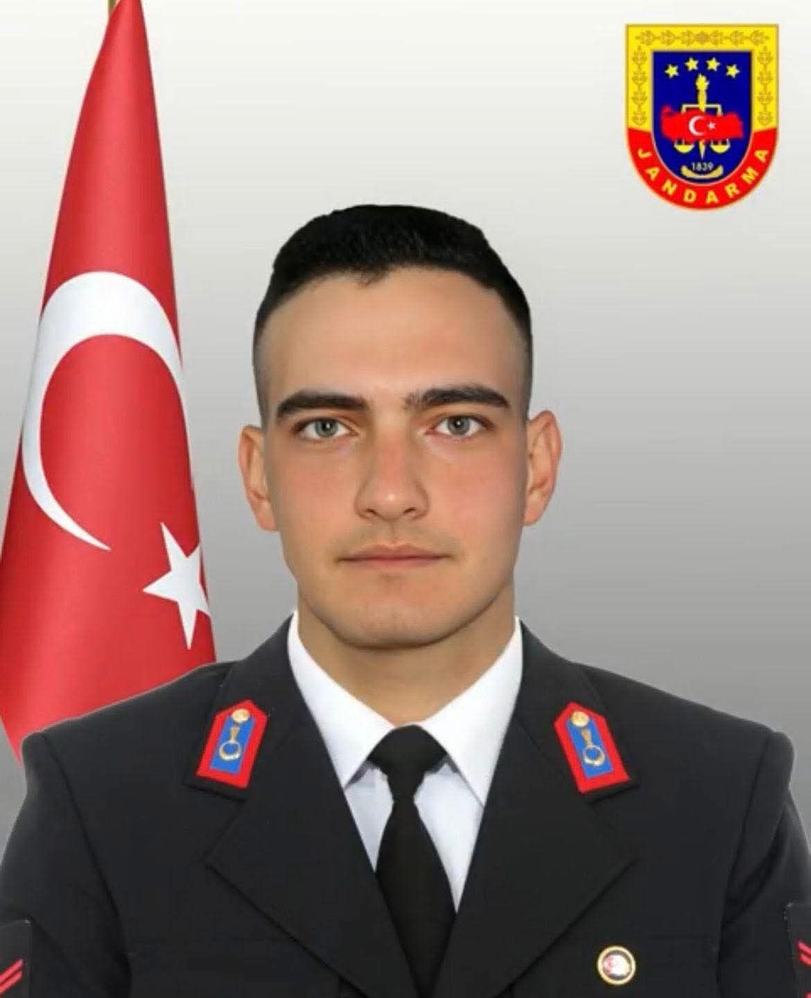 Şehit Jandarma Uzman Çavuş Yıldırım Adana’da Son Yolculuğuna Uğurlandı (2)