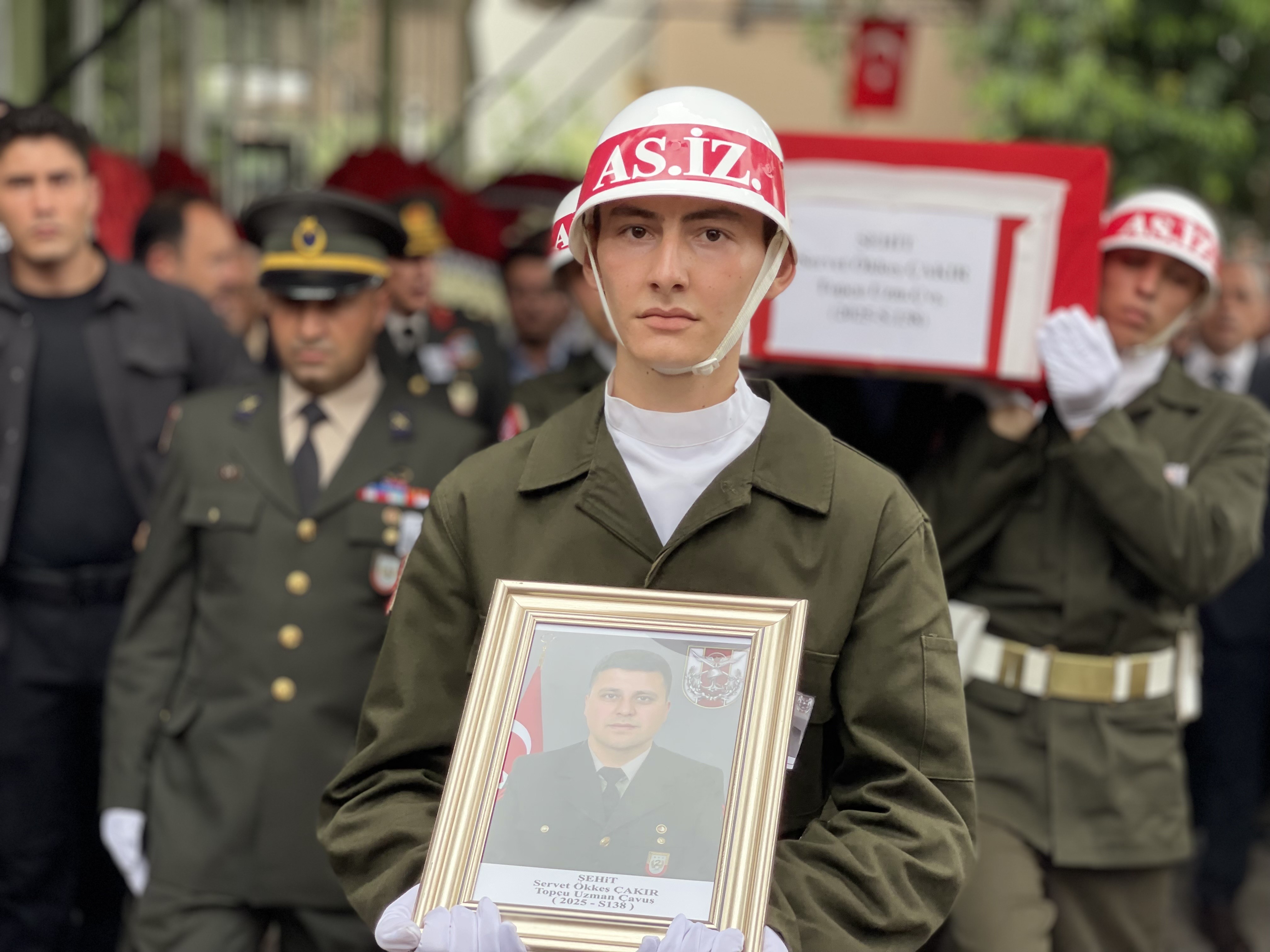 Şehit Uzman Çavuş Çakır, Osmaniye’de Son Yolculuğuna Uğurlandı (7)