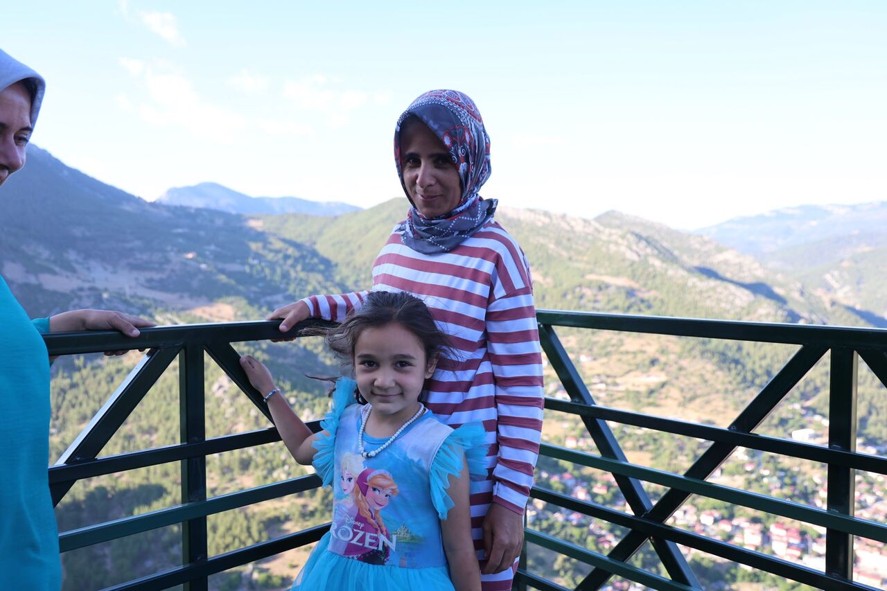 Sıcaktan Bunalan Adanalılar Serinlik İçin Feke’ye Koştu (6)