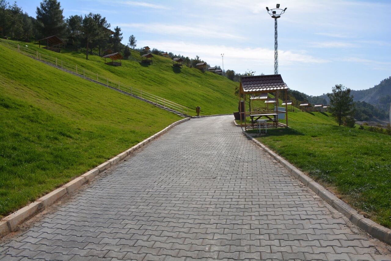 Sıcaktan Kaçan Kahramanmaraşlılar Çözümü Burada Buldu (4)