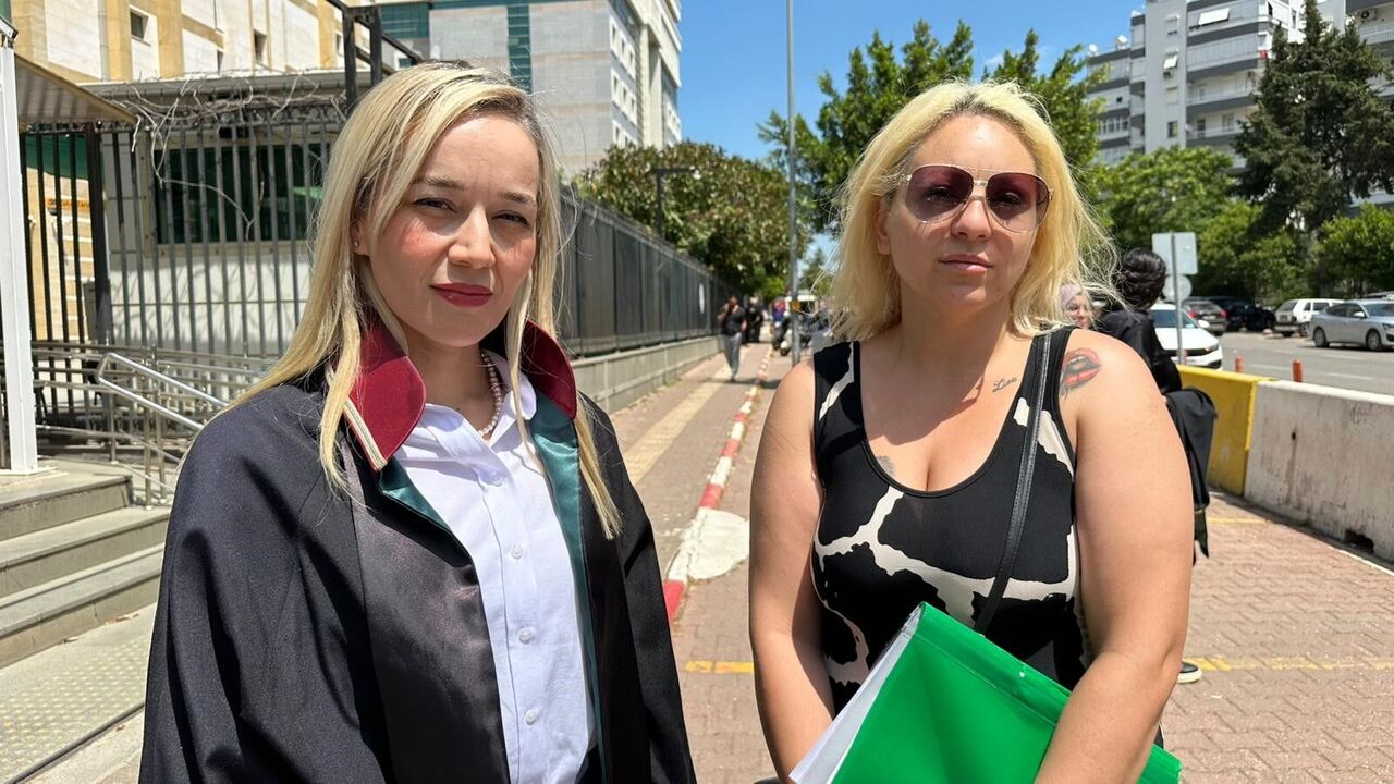 Taciz Şüphelisini Tekme Tokat Döven Annenin Öfkesi, Tazminat Talebiyle Ikiye Katlandı (1)