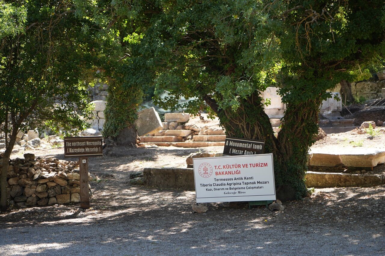 Termessos’ta Ilk Kazı Başladı Antik Anıt Mezar Ayağa Kalkıyor (3)