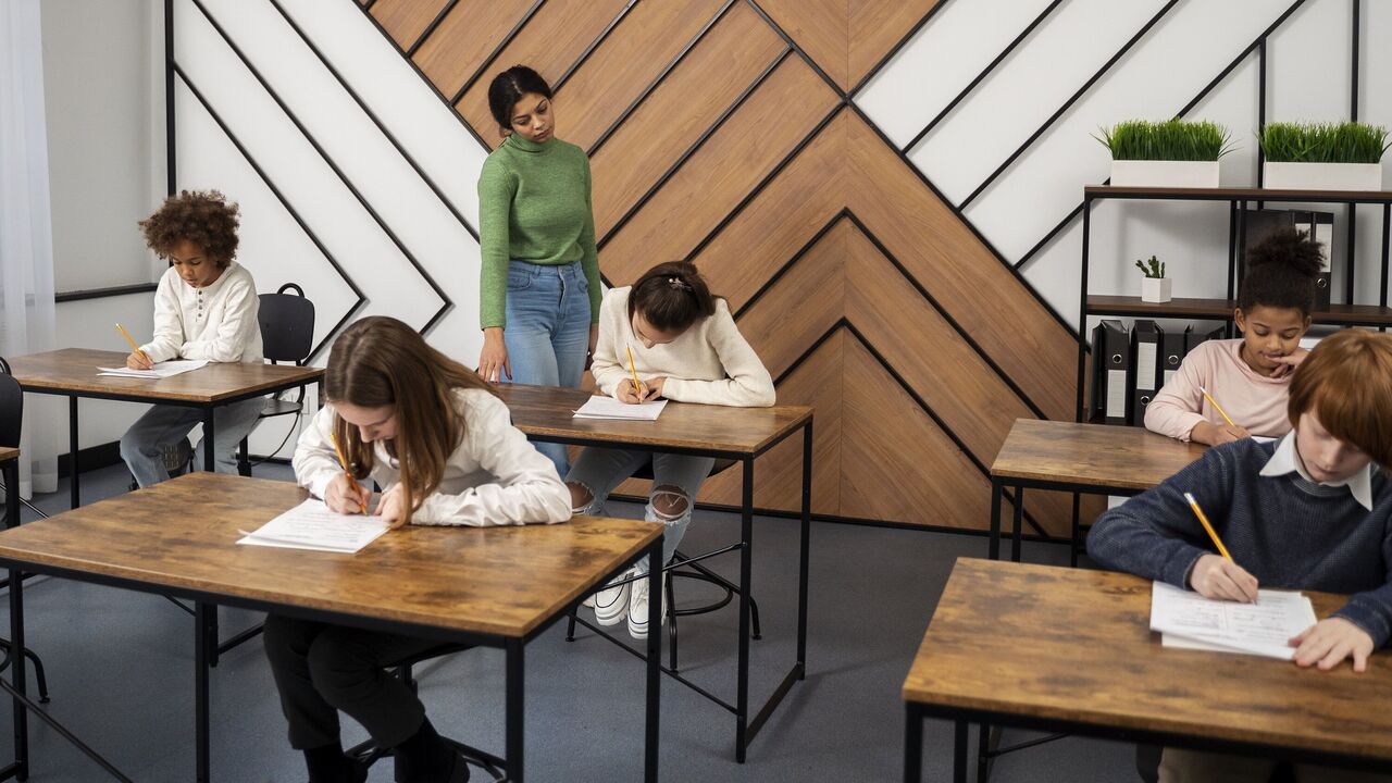 2025 Ortaokul Kayıtları Ne Zaman Başlıyor Tarihler Ve Detaylar W (5)