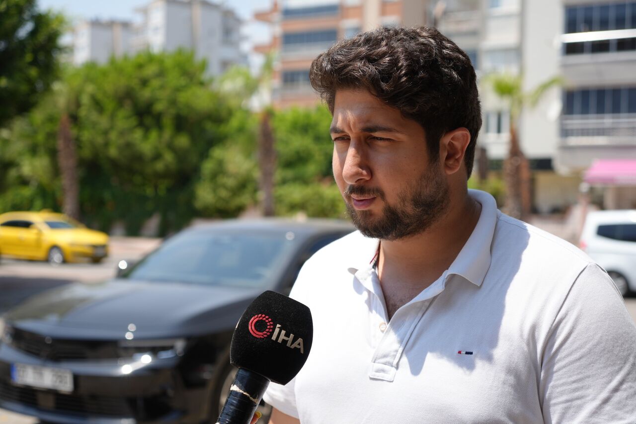 Aldıkları Sıfır Otomobile Binmeye Korktular Yapay Zekayla Seslerini Duyurmaya Çalıştılar (3)