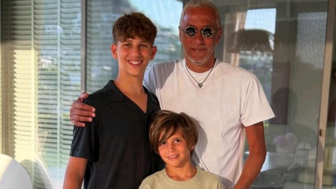 Ali Özbir Kimdir Kaç Yaşında, Eşi Esra Erol Ve Ailesi (10)