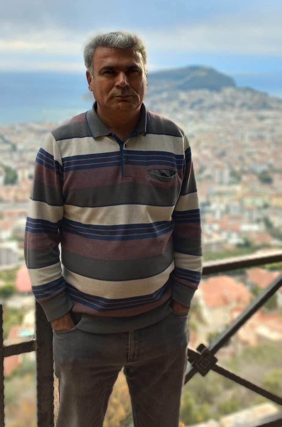 Antalya’da Kırmızı Işık İhlali Tur Aracı Motosiklete Çarptı (3)