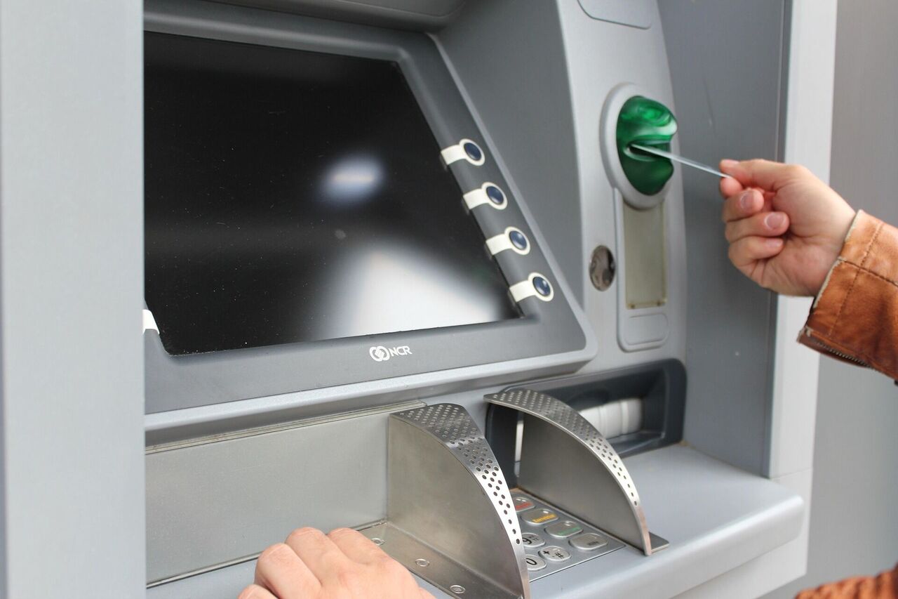 Atm’lerde Yeni Dönem Para Yatırırken Bu Kurallara Dikkat Edin (2)