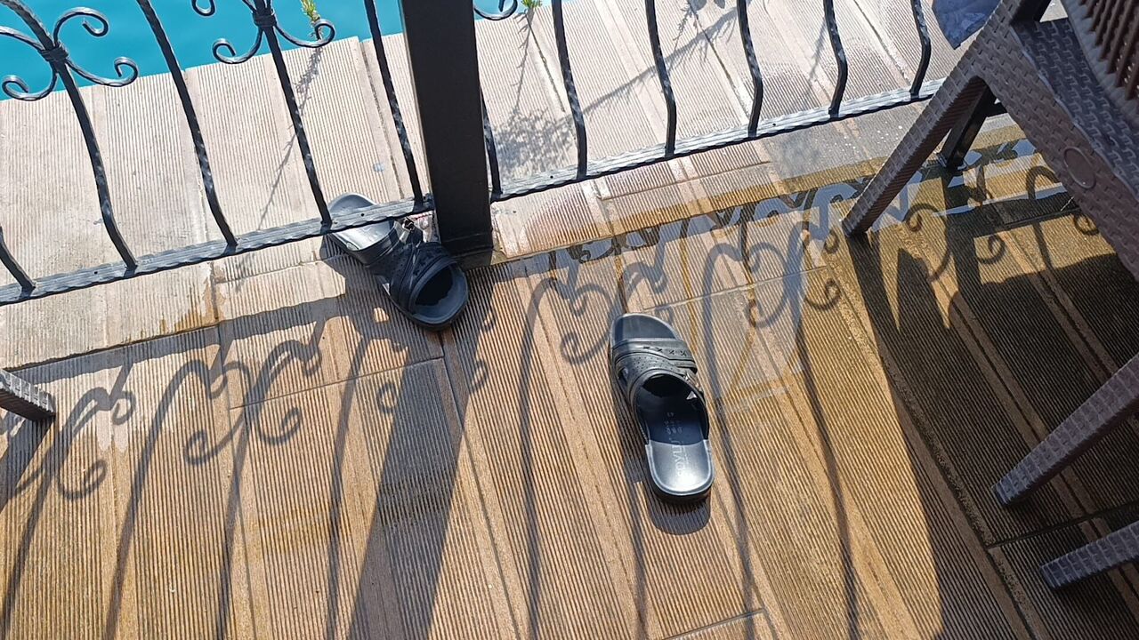 Balıklama Atlayan Adamın Boğulma Anı Kameralara Yansıdı (1)-1