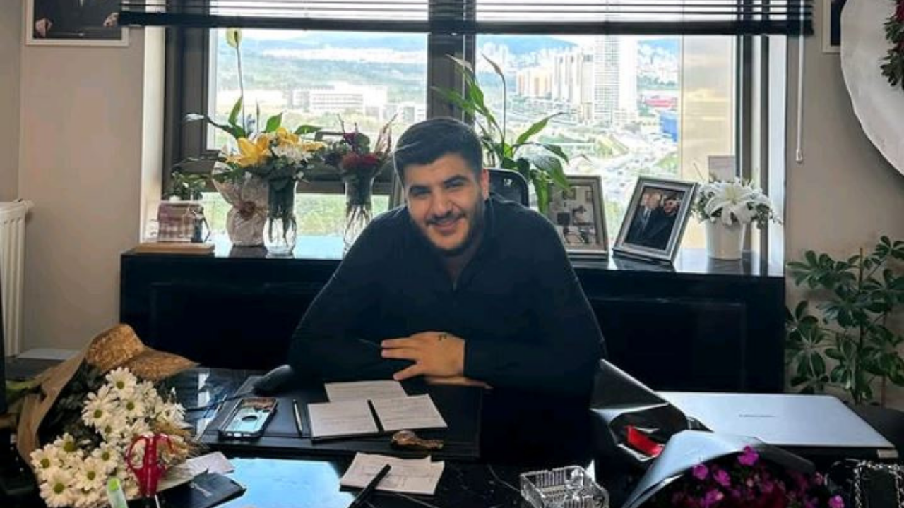 Banu Parlak’ın Yeni Eşi Kim Evlilik Detayları Ortaya Çıktı (2)