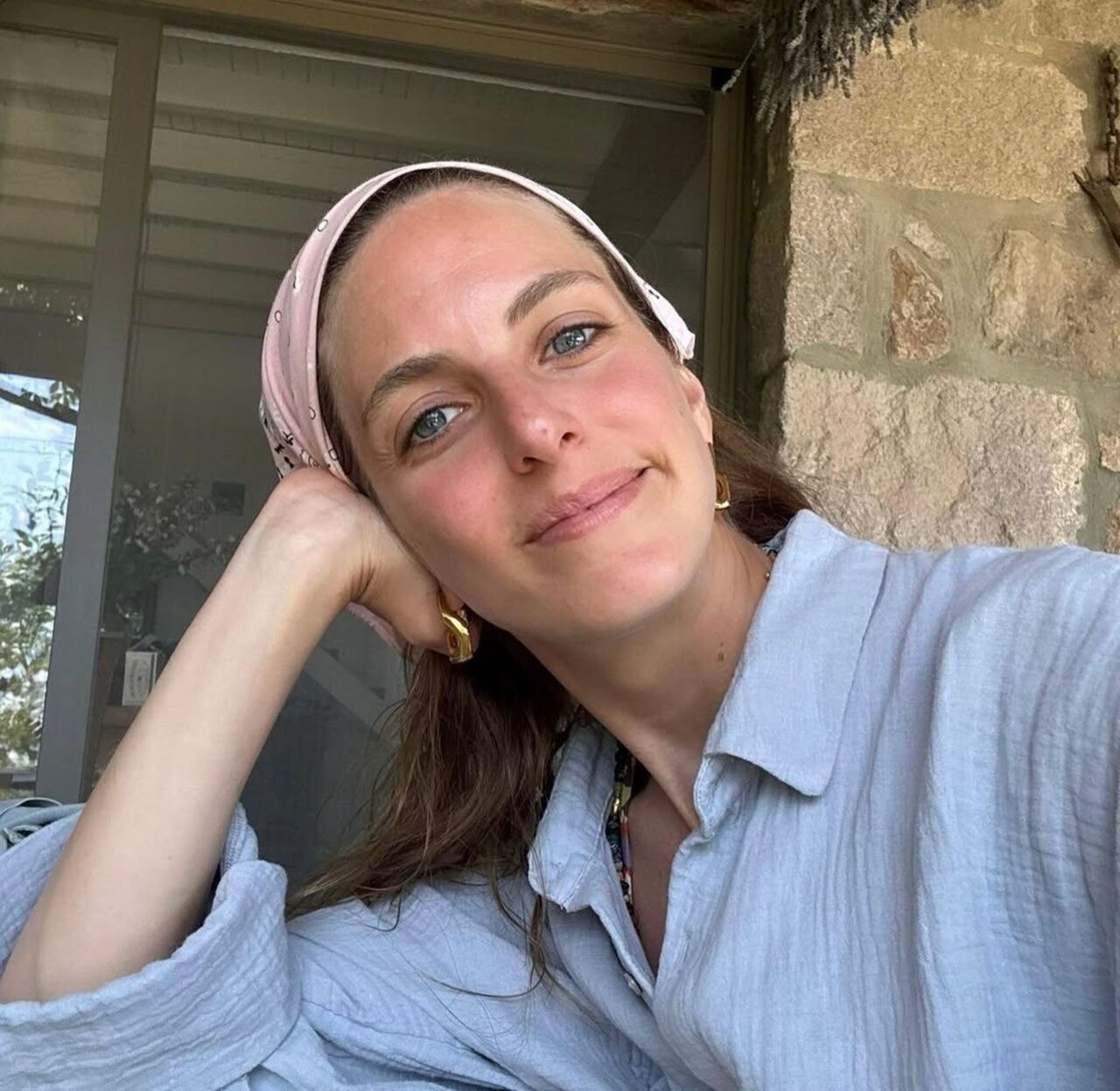 Bige Önal Akrep Sokması Nedeniyle Hastaneye Kaldırıldı (3)