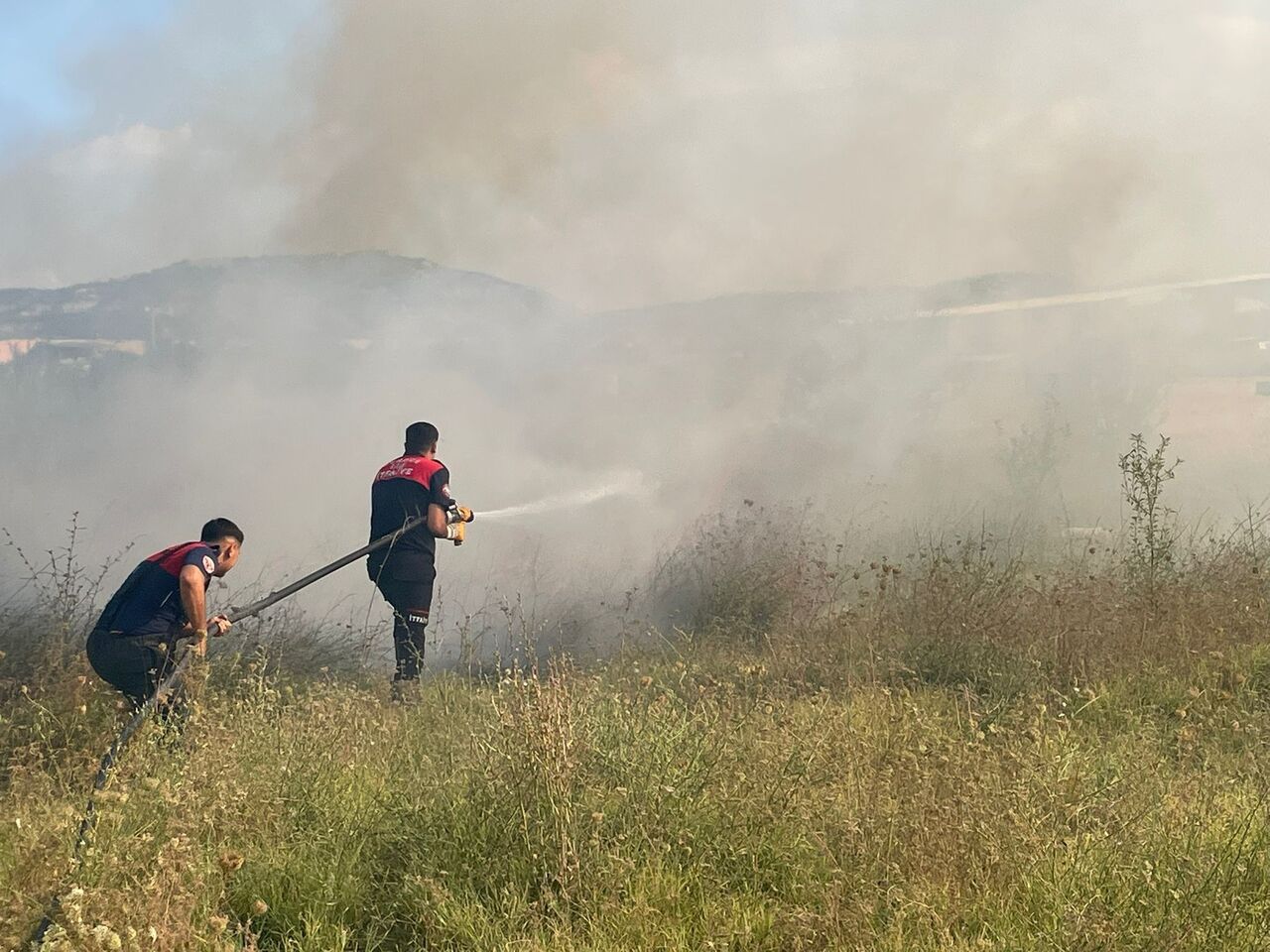 Burdur’da Arazi Yangınında 50 Dönüm Alan Zarar Gördü (5)