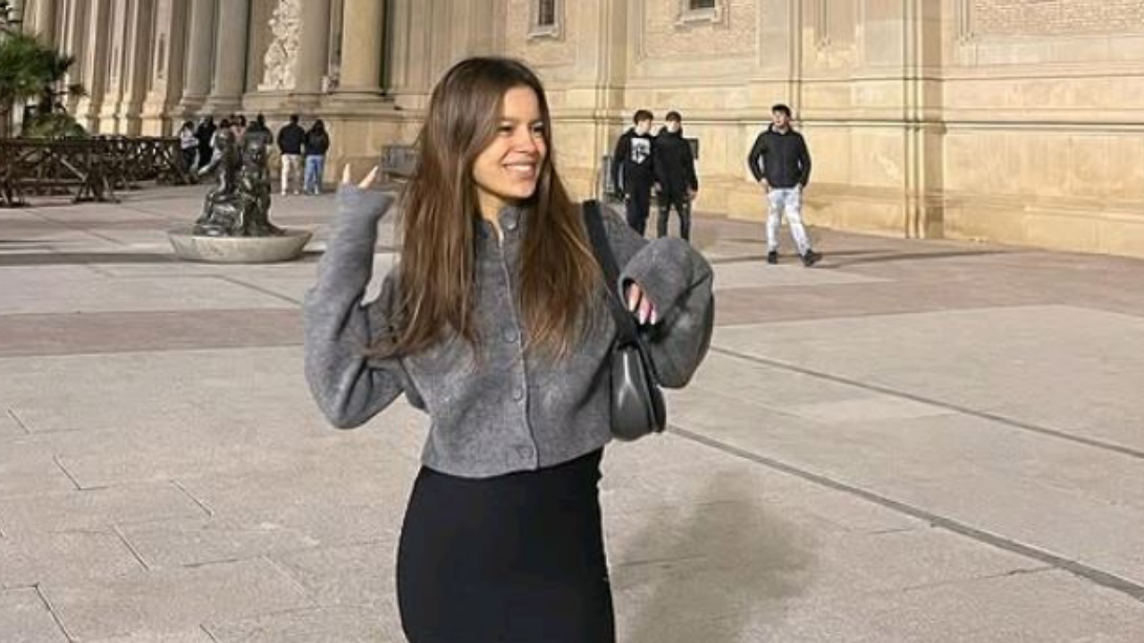 Çakal Nereli Kız Kardeşi Sudem Çakal Hakkında Merak Edilenler (5)