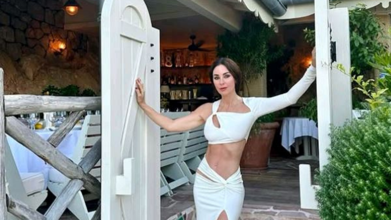 Defne Samyeli Kimdir Hayatı, Kariyeri Ve Sosyal Medya Etkisi (4)