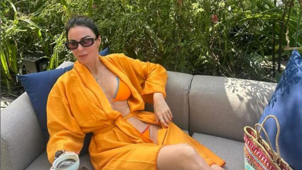 Defne Samyeli Kimdir Hayatı, Kariyeri Ve Sosyal Medya Etkisi (6)