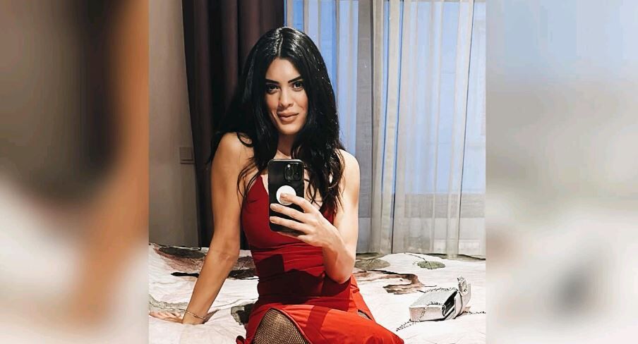 Deniz Arna Kimdir Kaç Yaşında Annesi Şerif Sezer Ve Oyunculuk Kariyeri (6)