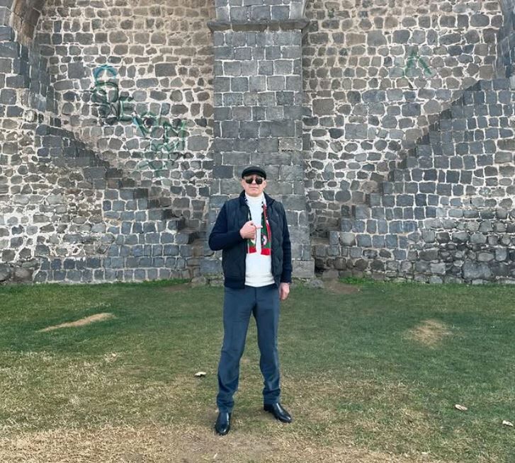 Eşref Saral Kimdir Sarallar Grubunun Önemli İsmi Hakkında Bilgi (3)