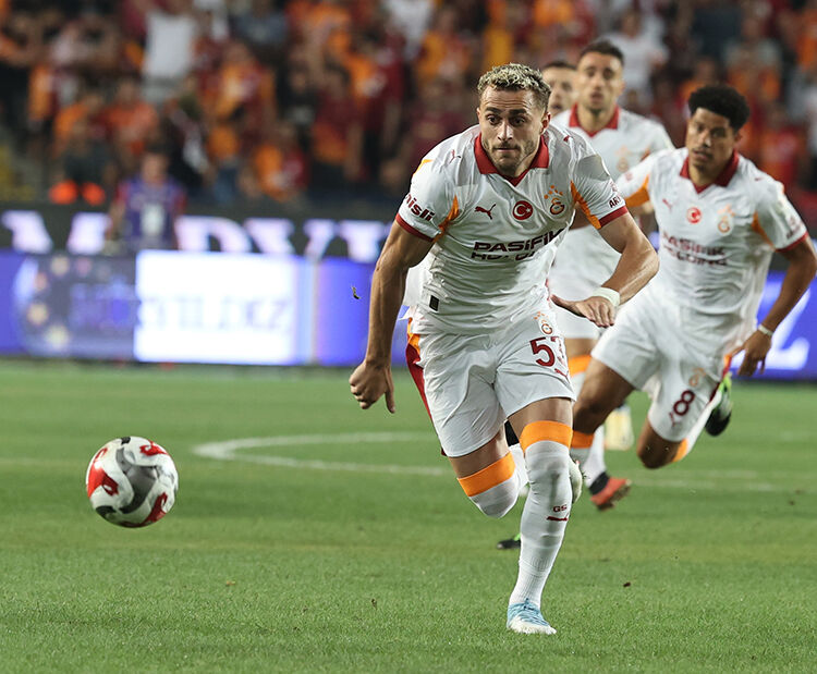 Galatasaray, Gaziantep Fk'yi 3 Mağlup Ederek Yeni Sezona Muhteşem Başladı (2)