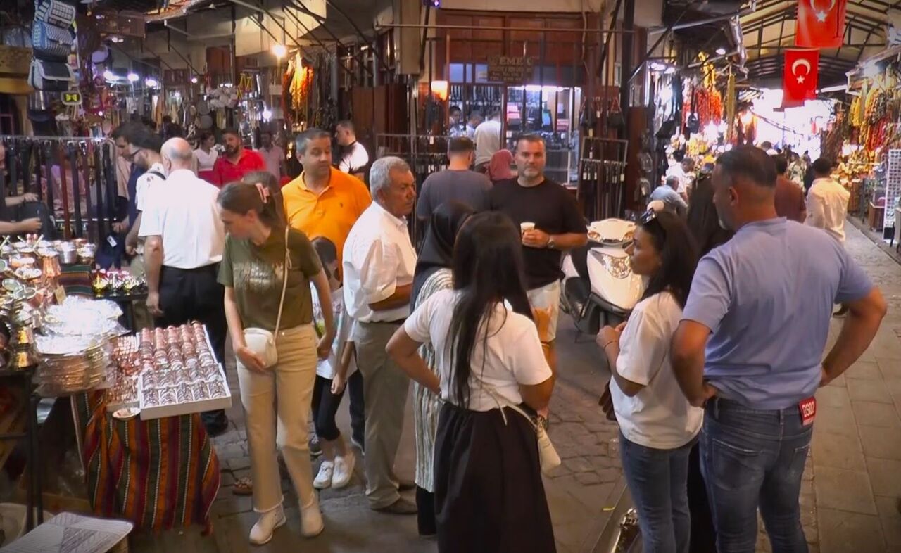Gaziantep’te Gurbetçi Akını Esnaf Alışverişten Memnun (2)