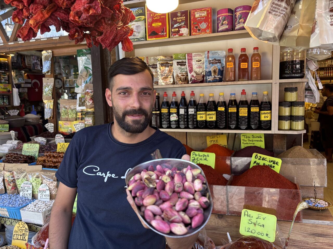 Gaziantep’te Yeni Mahsul Antep Fıstığı Tezgahlarda (1)