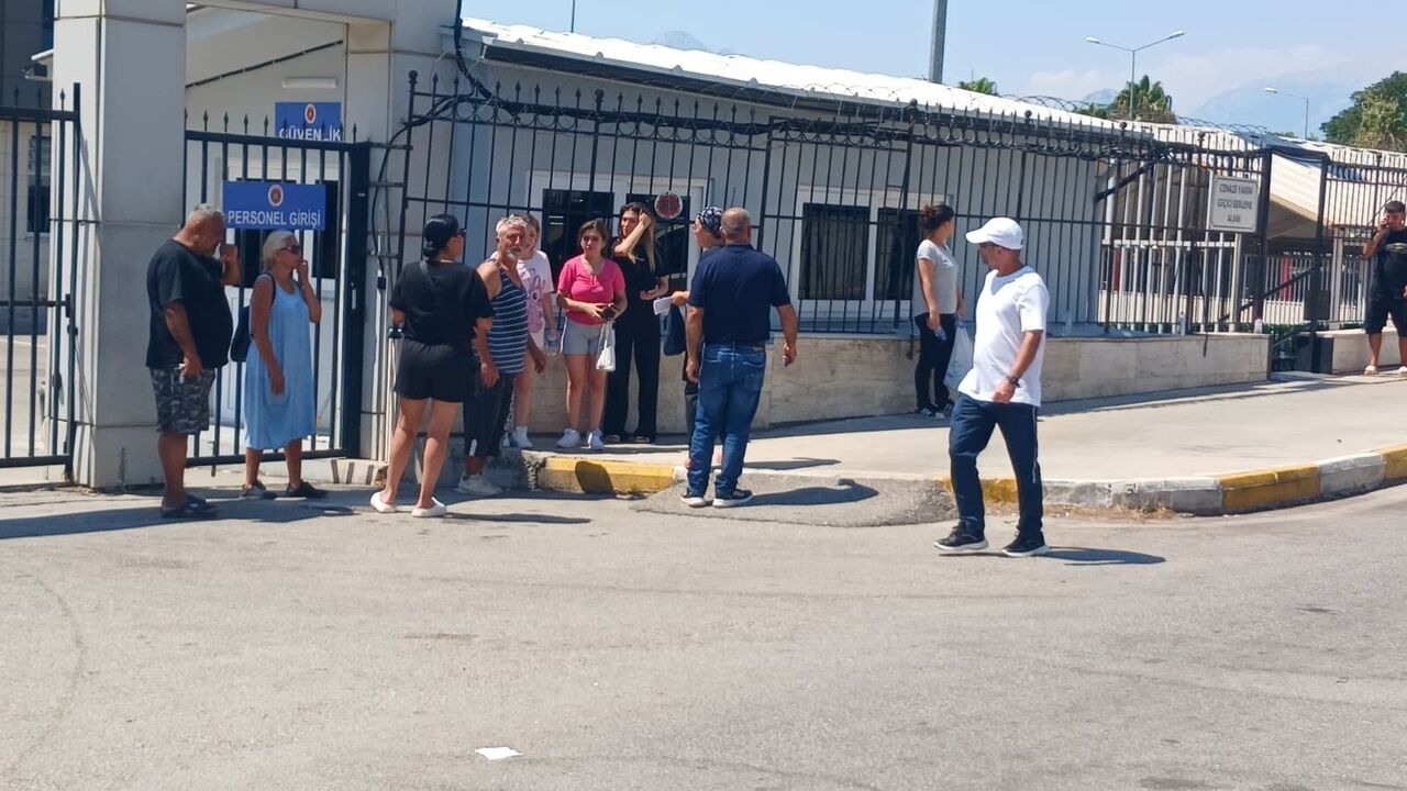 Gençlerin Telefonda Başlayan Tartışması Kanlı Bitti (1)