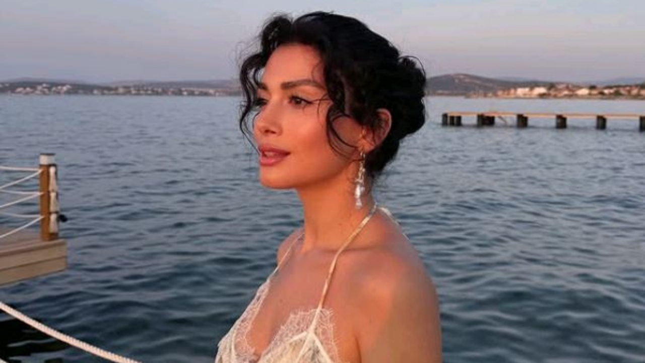 Gözleri Karadeniz’in Güneş’i Özge Yağız Kimdir İşte Tüm Bilgiler (1)