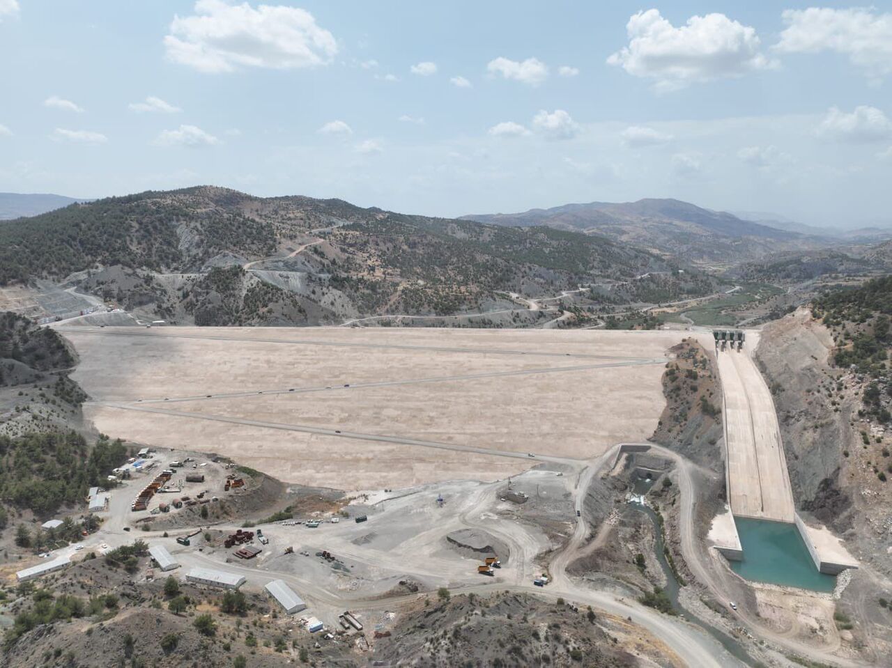 Gxa8 Cw Xc A A J Fy7